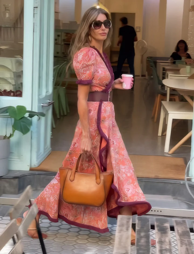 Alicia - Elegante Maxi Vestido Rosa con Mangas Cortas