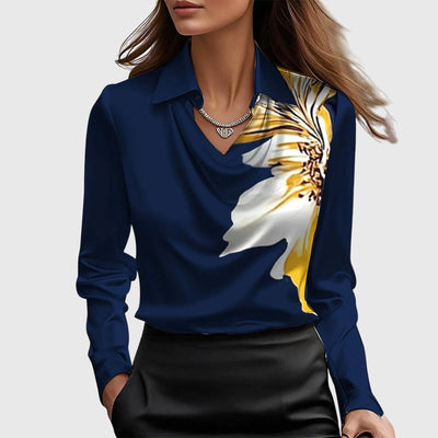 Agueda | Blusa brillante de lujo con cuello plisado