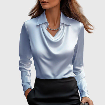 Agueda | Blusa brillante de lujo con cuello plisado