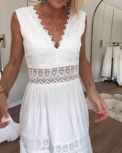 Aloise | Vestido de encaje artesanal con escote en V