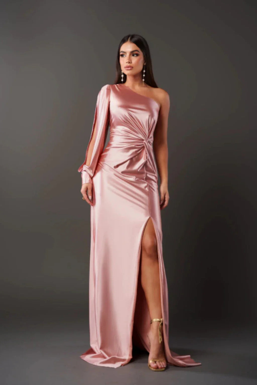 Viena | Elegante vestido largo de un solo hombro