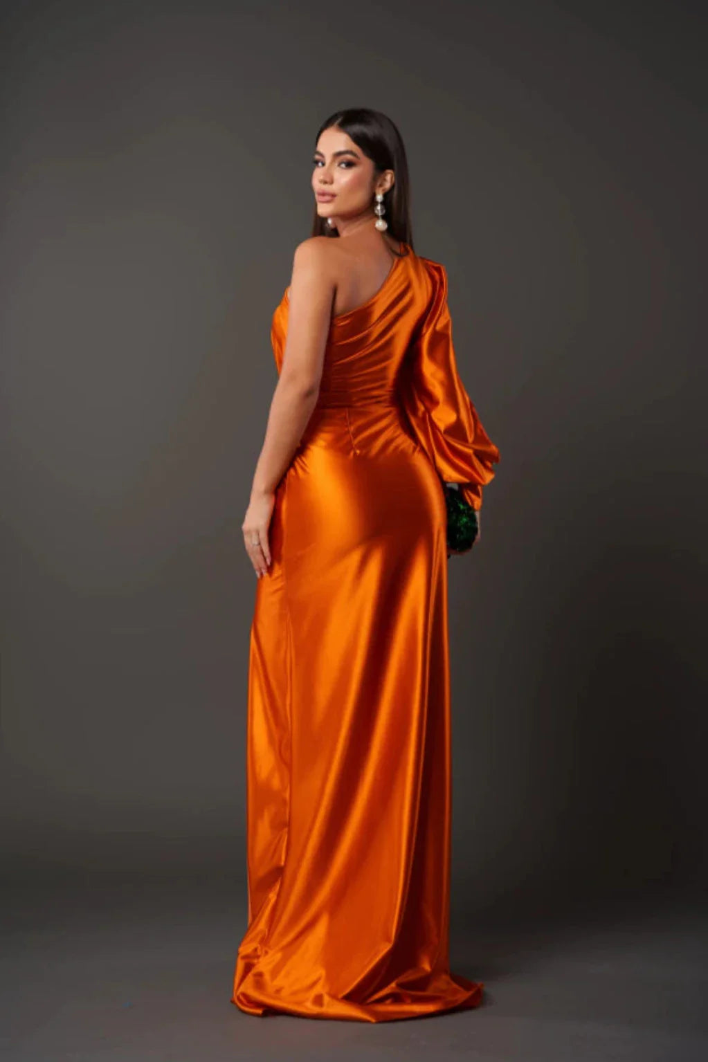 Viena | Elegante vestido largo de un solo hombro
